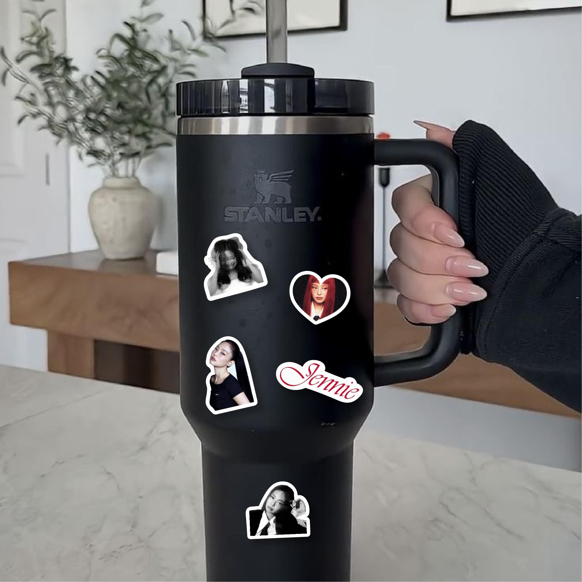17pcs Sticker Jennie #0109 | Blackpink Jisoo Rose Lisa  | Laptop Tumbler Ipad HP